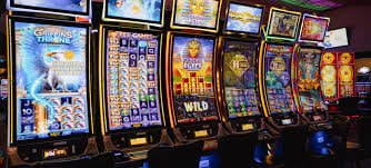 Antarmuka platform zeus4d menampilkan berbagai kategori permainan dan sportsbook